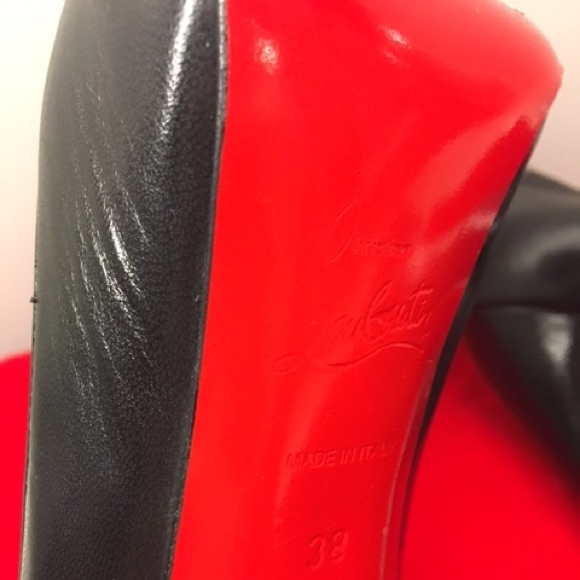 CLASSIC LOUBOUTIN PATENT LEATHER PEEP TOES - Picture 4 of 7